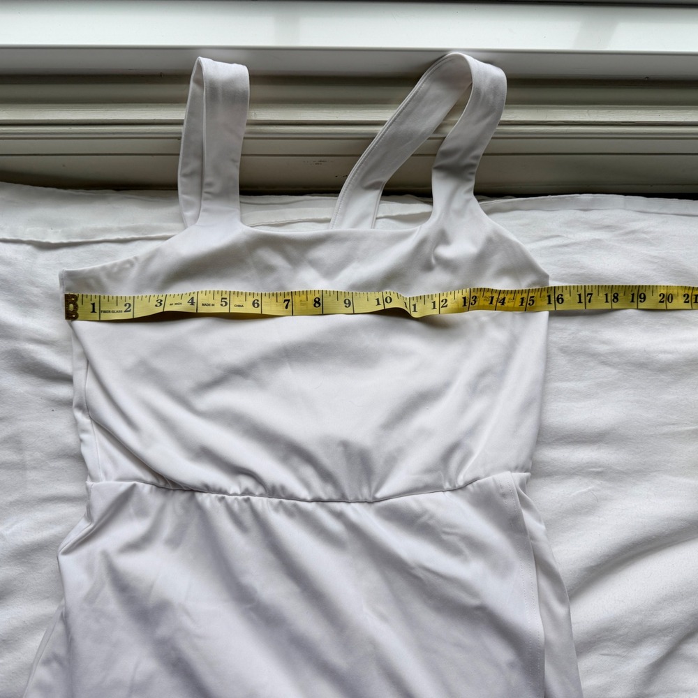 All in Motion White Active Dress Square Neck Built-in Shorts Pockets Medium - Picture 7 of 9